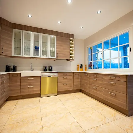 Chapas Playa * Marbella