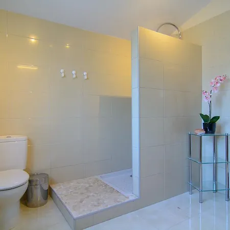 ヴィラ Chapas Playa